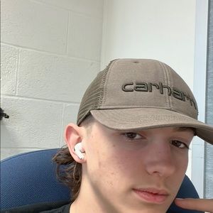 Meet your Posher, Owen